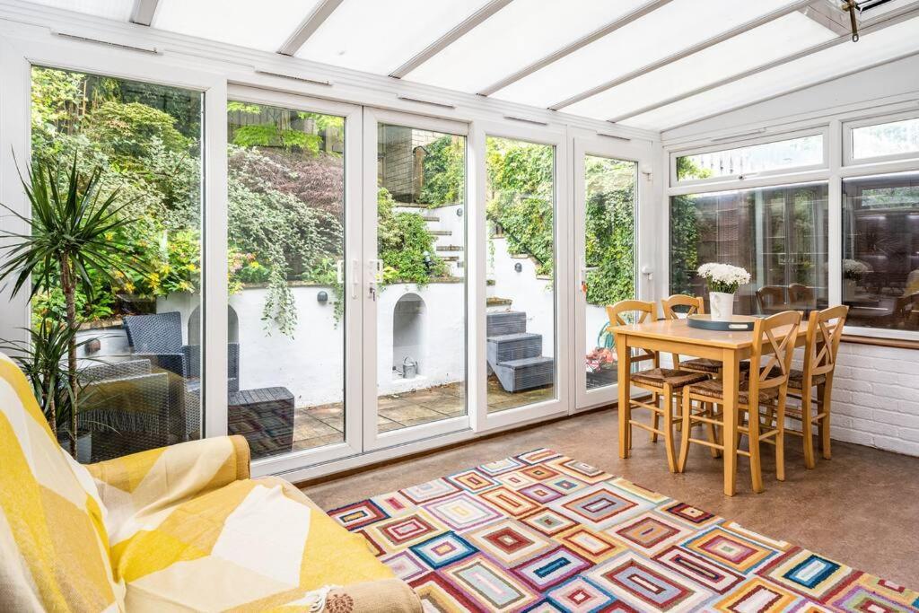 Stunning 4 Bedroom House In Central Bath Dış mekan fotoğraf