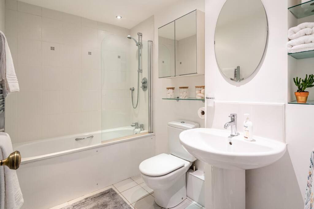 Stunning 4 Bedroom House In Central Bath Dış mekan fotoğraf